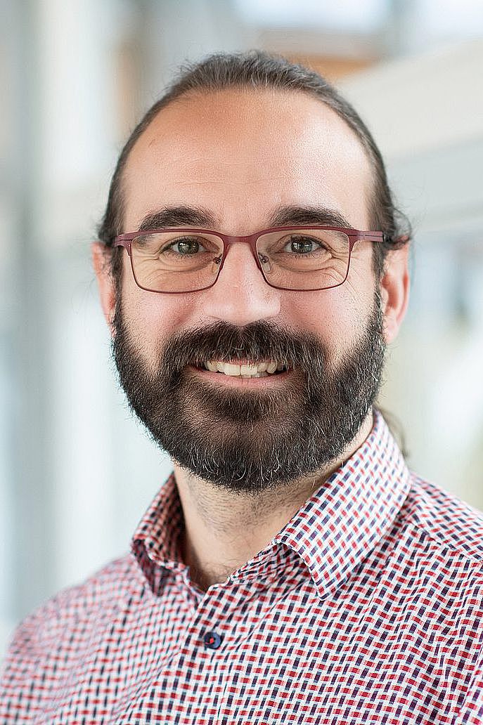 Prof. Dr. Walter Karlen